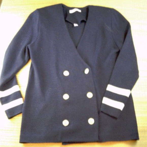 St. John Sweaters - St John Womans Size 6 Cardigan Blazer